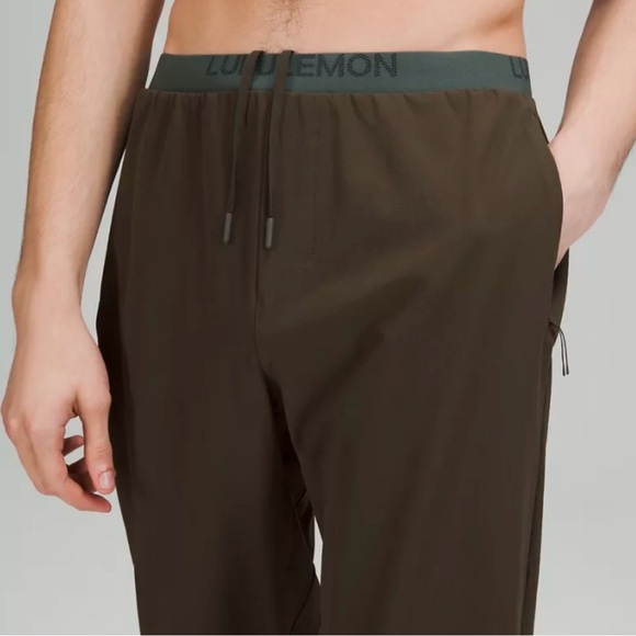 Lululemon mens run state jogger - Picture 2 of 11